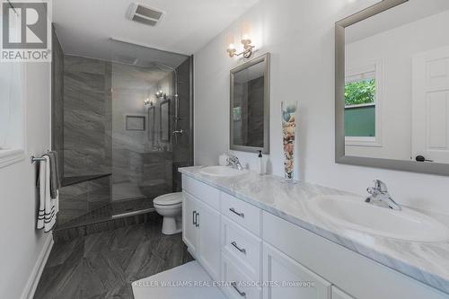 11 55Th Street S, Wasaga Beach, ON - Indoor Photo Showing Bathroom