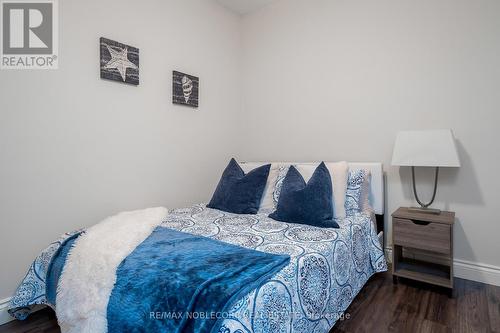 22 Hughes Street, Collingwood, ON - Indoor Photo Showing Bedroom
