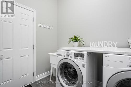 22 Hughes Street, Collingwood, ON - Indoor Photo Showing Laundry Room
