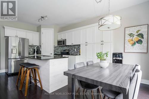 22 Hughes Street, Collingwood, ON - Indoor Photo Showing Dining Room