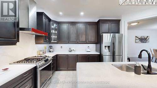 1 Dinosaur Street, Brampton, ON - Indoor Photo Showing Kitchen With Stainless Steel Kitchen With Double Sink With Upgraded Kitchen