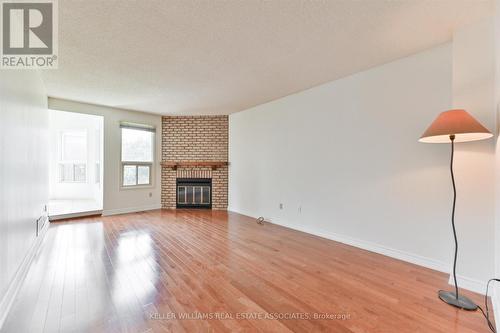 3199 Vanderbilt Road, Mississauga, ON - Indoor Photo Showing Living Room With Fireplace