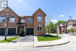 212 - 7360 ZINNIA PLACE  Mississauga, ON L5W 2A6