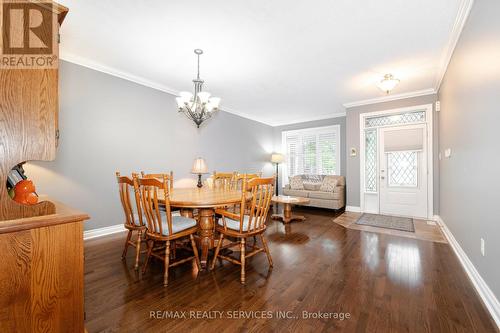 31 Junetown Circle, Brampton (Credit Valley), ON - Indoor Photo Showing Dining Room