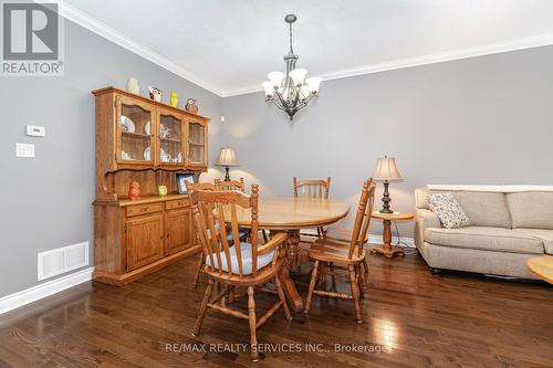 31 Junetown Circle, Brampton, ON - Indoor Photo Showing Dining Room