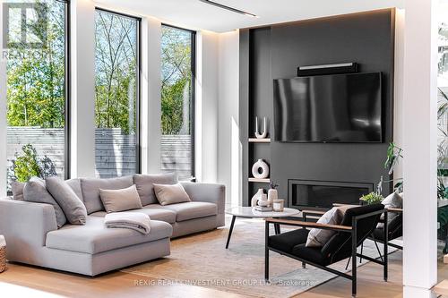 1337 Waverly Avenue, Oakville (Bronte East), ON - Indoor Photo Showing Living Room With Fireplace