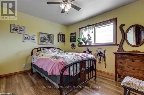 245 Thistle Trail, Kawartha Lakes (Kirkfield), ON - Indoor Photo Showing Bedroom