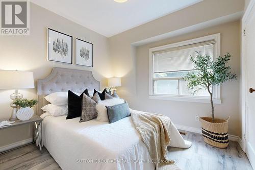 63 Cleveland Street, Toronto (Mount Pleasant East), ON - Indoor Photo Showing Bedroom