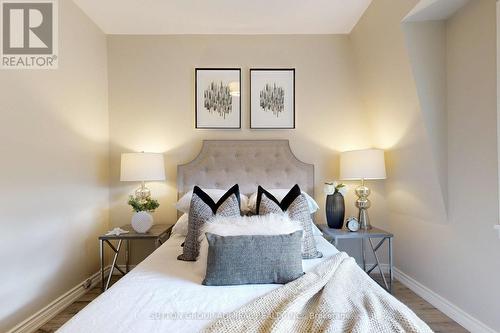 63 Cleveland Street, Toronto (Mount Pleasant East), ON - Indoor Photo Showing Bedroom