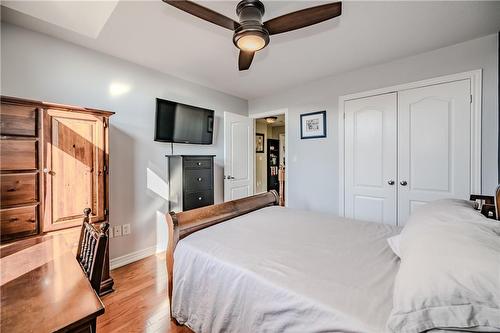 large double door closet & hardwood floors - 5255 Dryden Avenue, Burlington, ON - Indoor Photo Showing Bedroom