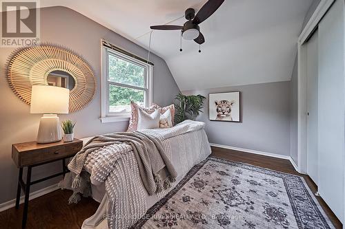 1073 King Street E, Oshawa, ON - Indoor Photo Showing Bedroom