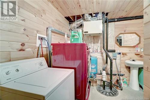 162 Grand Point Road, Douglas Harbour, NB - Indoor Photo Showing Laundry Room