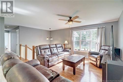 162 Grand Point Road, Douglas Harbour, NB - Indoor Photo Showing Living Room