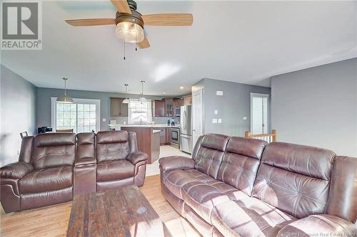 162 Grand Point Road, Douglas Harbour, NB - Indoor Photo Showing Living Room