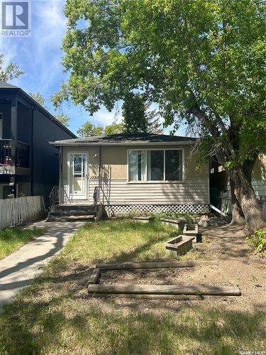 1228 Wallace Street, Regina, SK - Outdoor