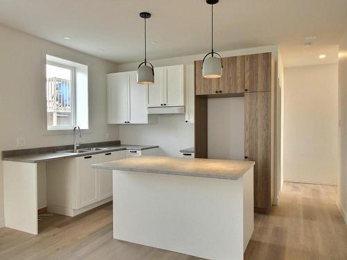 Kitchen - 126A Av. Carter, Rouyn-Noranda, QC - Indoor Photo Showing Kitchen