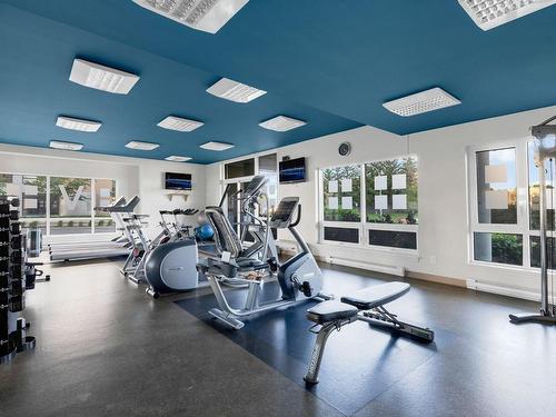 Salle d'exercice - 1102-2875 Av. Du Cosmodôme, Laval (Chomedey), QC - Indoor Photo Showing Gym Room