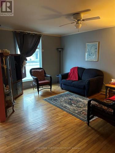 53 Main Street, Prince Edward County (Picton), ON - Indoor Photo Showing Living Room