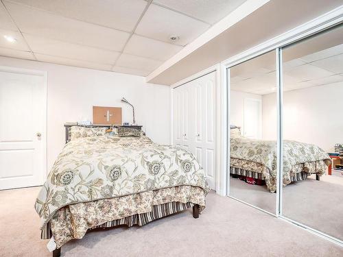 Chambre Ã Â coucher - 16 Rue Lionel-Renaud, Gatineau (Aylmer), QC - Indoor Photo Showing Bedroom