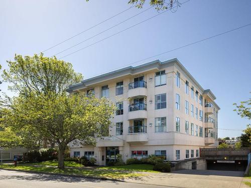 306-1063 Southgate St, Victoria, BC - Outdoor With Facade