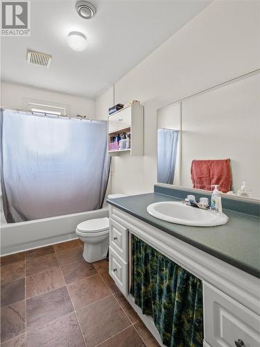 48 Anchorage Road, Conception Bay South, NL - Indoor Photo Showing Bathroom