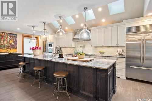 331 Gustin Crescent, Saskatoon, SK - Indoor Photo Showing Kitchen With Upgraded Kitchen