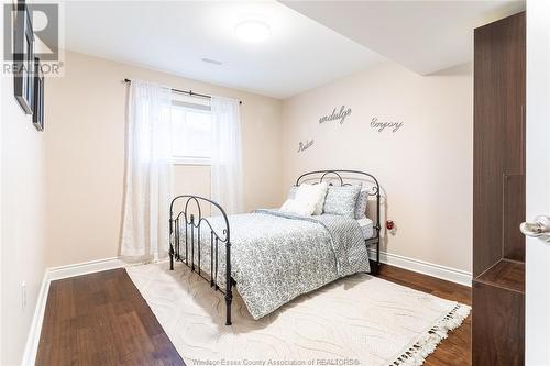 1505 Monticello, Windsor, ON - Indoor Photo Showing Bedroom