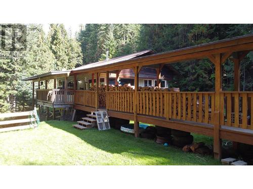 8749 6 Highway, Silverton, BC - Outdoor With Deck Patio Veranda