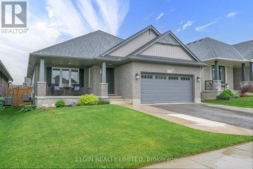 7 Fox Hollow Court, St. Thomas, ON - Outdoor With Deck Patio Veranda With Facade