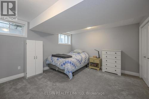 7 Fox Hollow Court, St. Thomas, ON - Indoor Photo Showing Bedroom