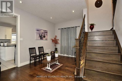 27 Kedwell Street, Cambridge, ON - Indoor Photo Showing Other Room