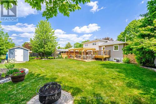 678 Meadow Lane, Burlington, ON - Outdoor With Deck Patio Veranda With Backyard