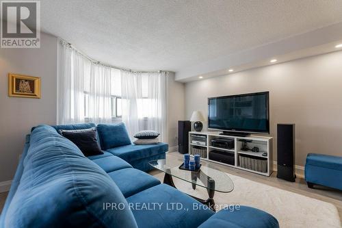 1407 - 3845 Lake Shore Boulevard W, Toronto (Long Branch), ON - Indoor Photo Showing Living Room