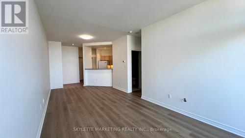 510 - 1 Leaside Park Drive, Toronto (Thorncliffe Park), ON - Indoor Photo Showing Other Room