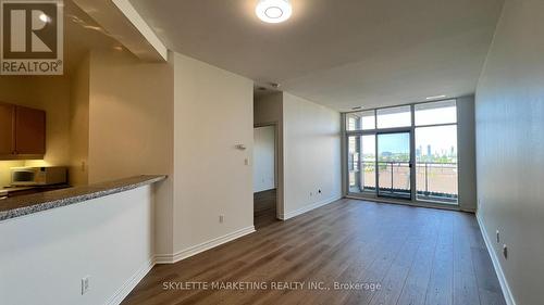 510 - 1 Leaside Park Drive, Toronto (Thorncliffe Park), ON - Indoor Photo Showing Other Room