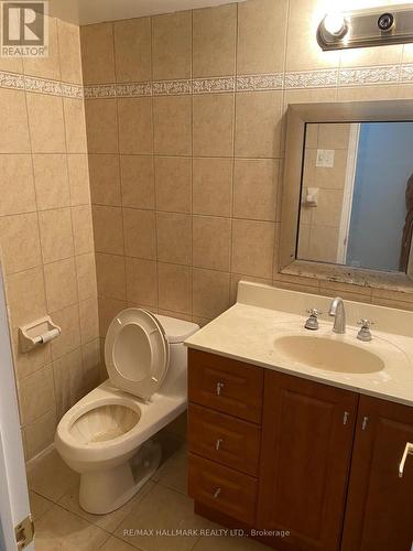 11900 Hwy 27, Vaughan, ON - Indoor Photo Showing Bathroom