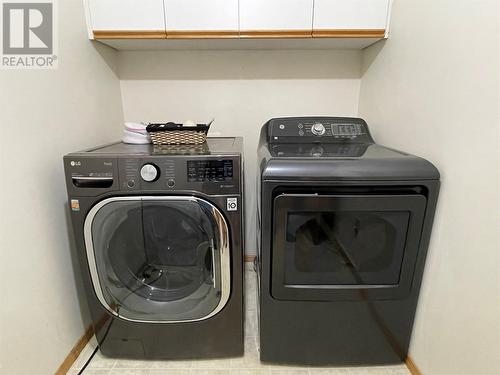 228 Moore Subdivision, Dawson Creek, BC - Indoor Photo Showing Laundry Room