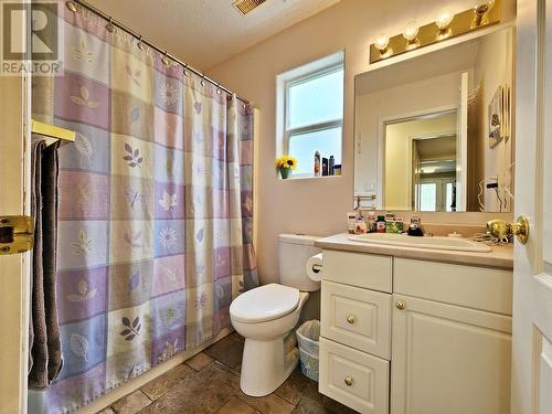 190 Redden Road, Quesnel, BC - Indoor Photo Showing Bathroom