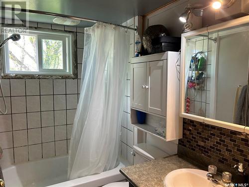 213 1St Avenue S, St. Gregor, SK - Indoor Photo Showing Bathroom