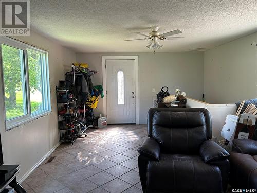 213 1St Avenue S, St. Gregor, SK - Indoor