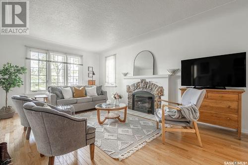 1319 Osler Street, Saskatoon, SK - Indoor Photo Showing Living Room With Fireplace