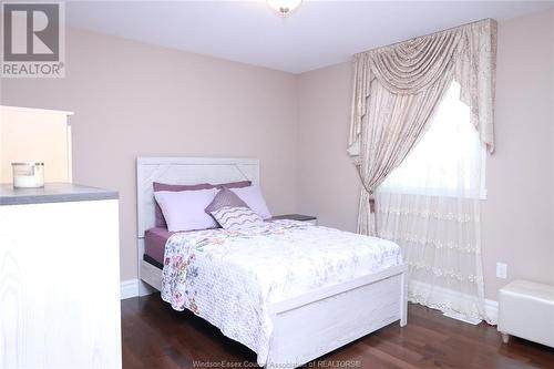 3096 Tyler Court, Windsor, ON - Indoor Photo Showing Bedroom