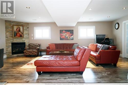 3096 Tyler Court, Windsor, ON - Indoor Photo Showing Living Room With Fireplace