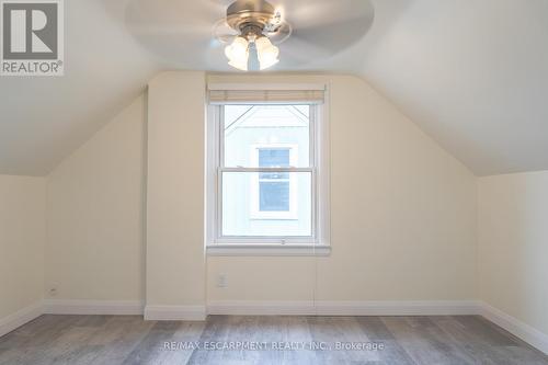65 East 14Th Street, Hamilton, ON - Indoor Photo Showing Other Room