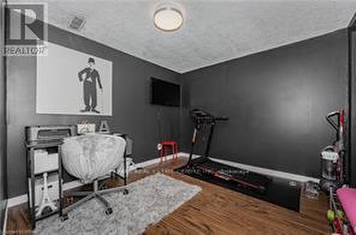 201 Bismark Drive, Cambridge, ON - Indoor Photo Showing Gym Room