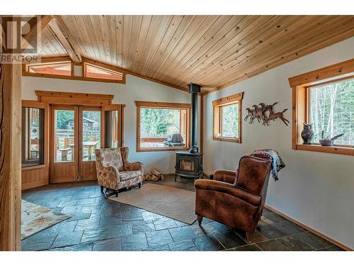 1291 Mallory Road, Enderby, BC - Indoor