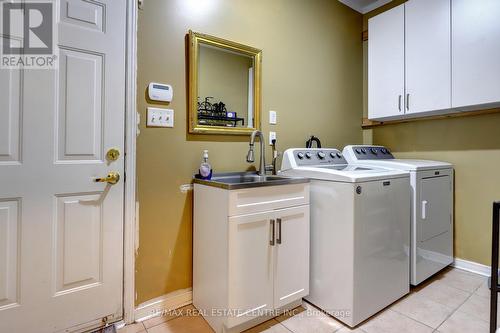 14 Masters Green Crescent, Brampton (Snelgrove), ON - Indoor Photo Showing Laundry Room