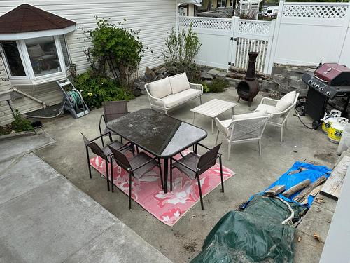 430 10Th Avenue, Creston, BC - Outdoor With Deck Patio Veranda