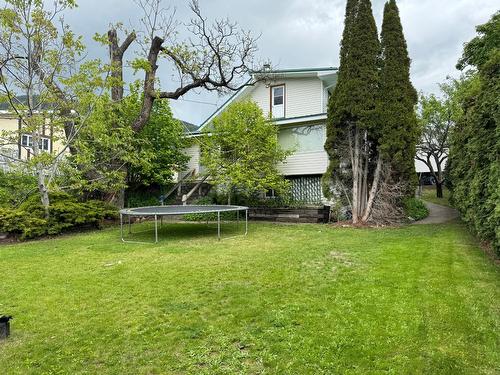 430 10Th Avenue, Creston, BC - Outdoor