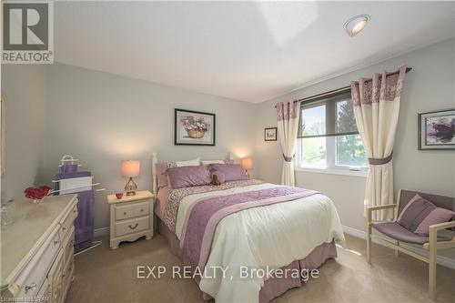 3947 Stacey Crescent, London, ON - Indoor Photo Showing Bedroom